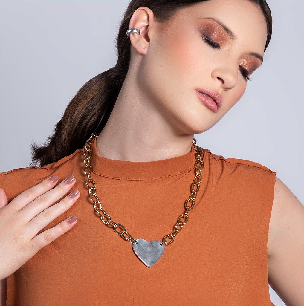colar-amor-dourado-z-bxgpczle9o_8859b7af-cdf0-4714-ac1d-e35628b1b0d3.jpg