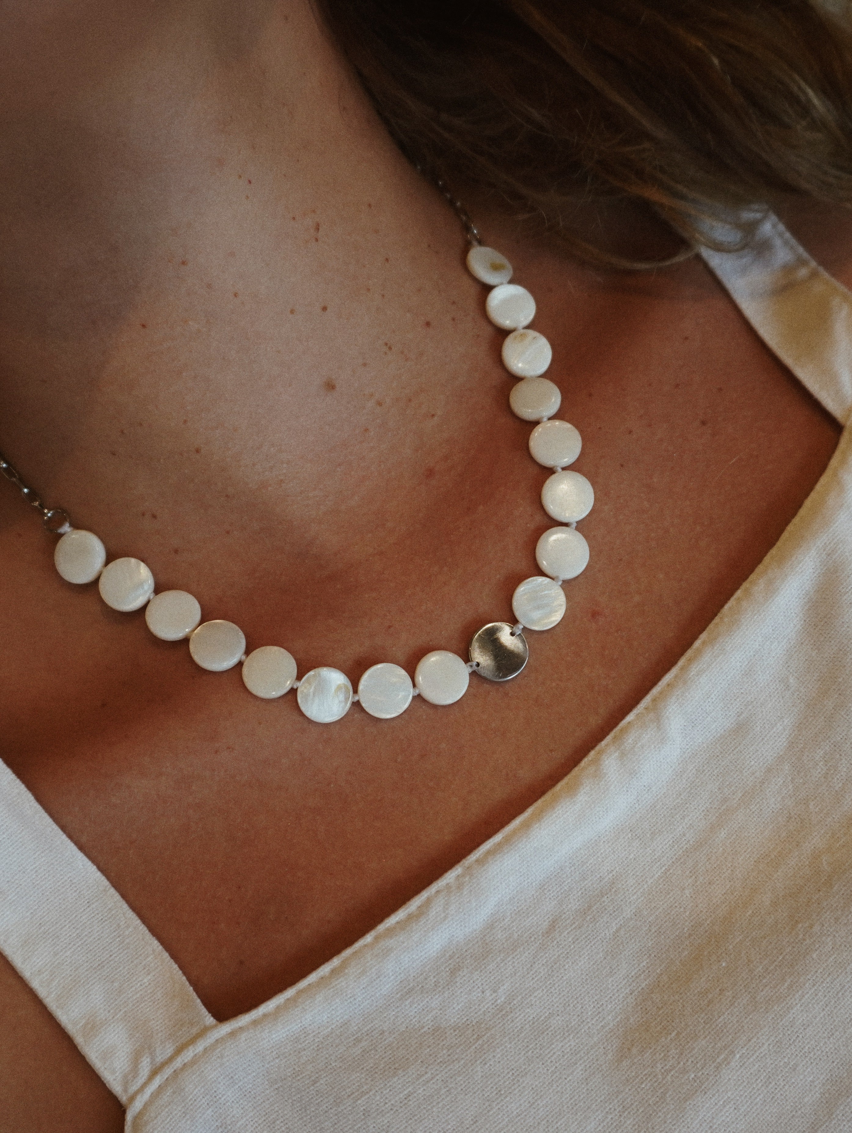 COLAR MONETA BIANCO